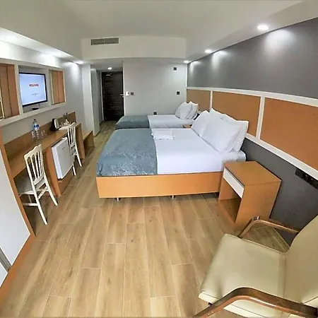 Asiwa 3*