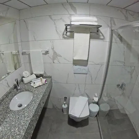 Asiwa فندق إسكيشير